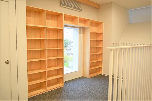 高知県 高知工科大学付属情報図書館