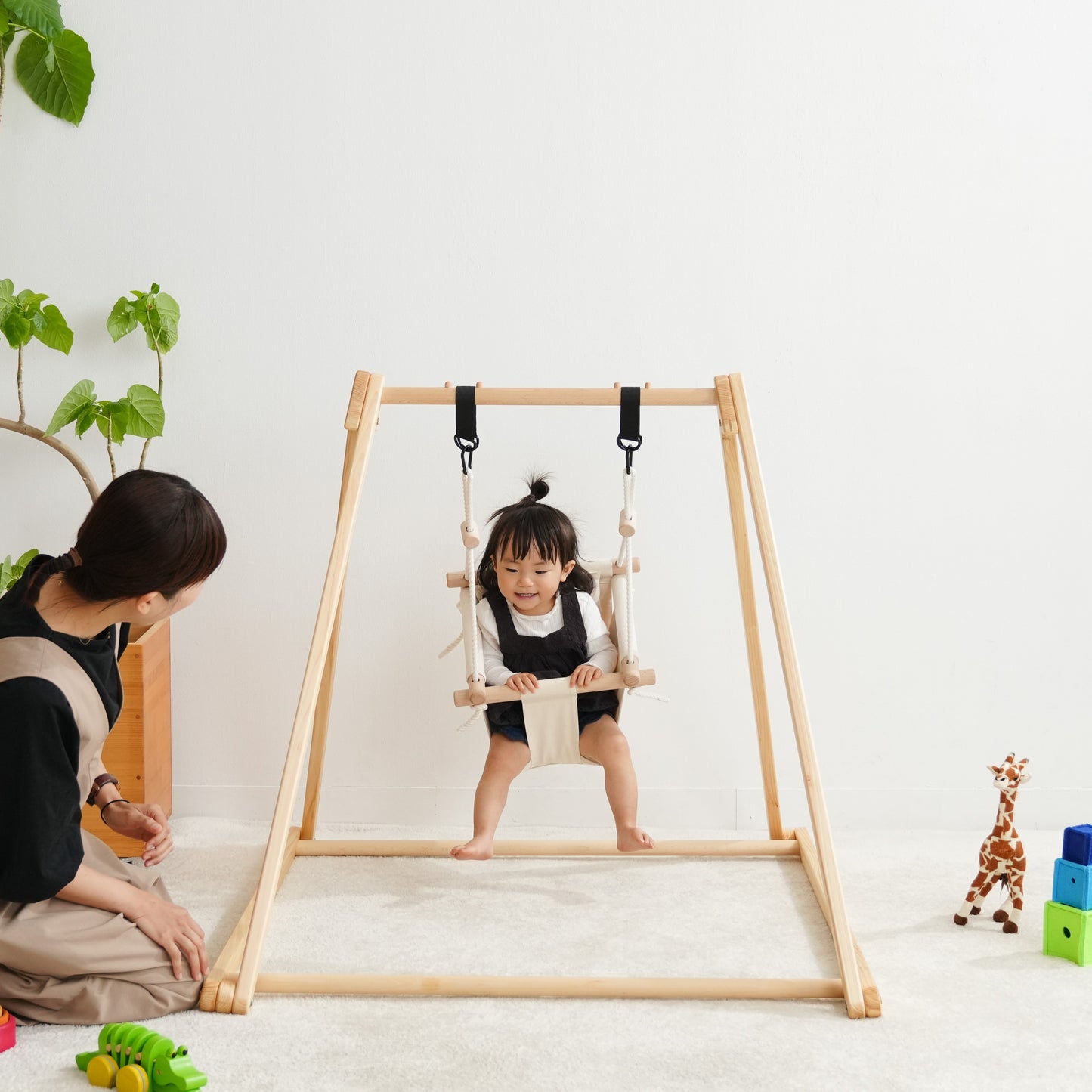 Indoor swing/play tent