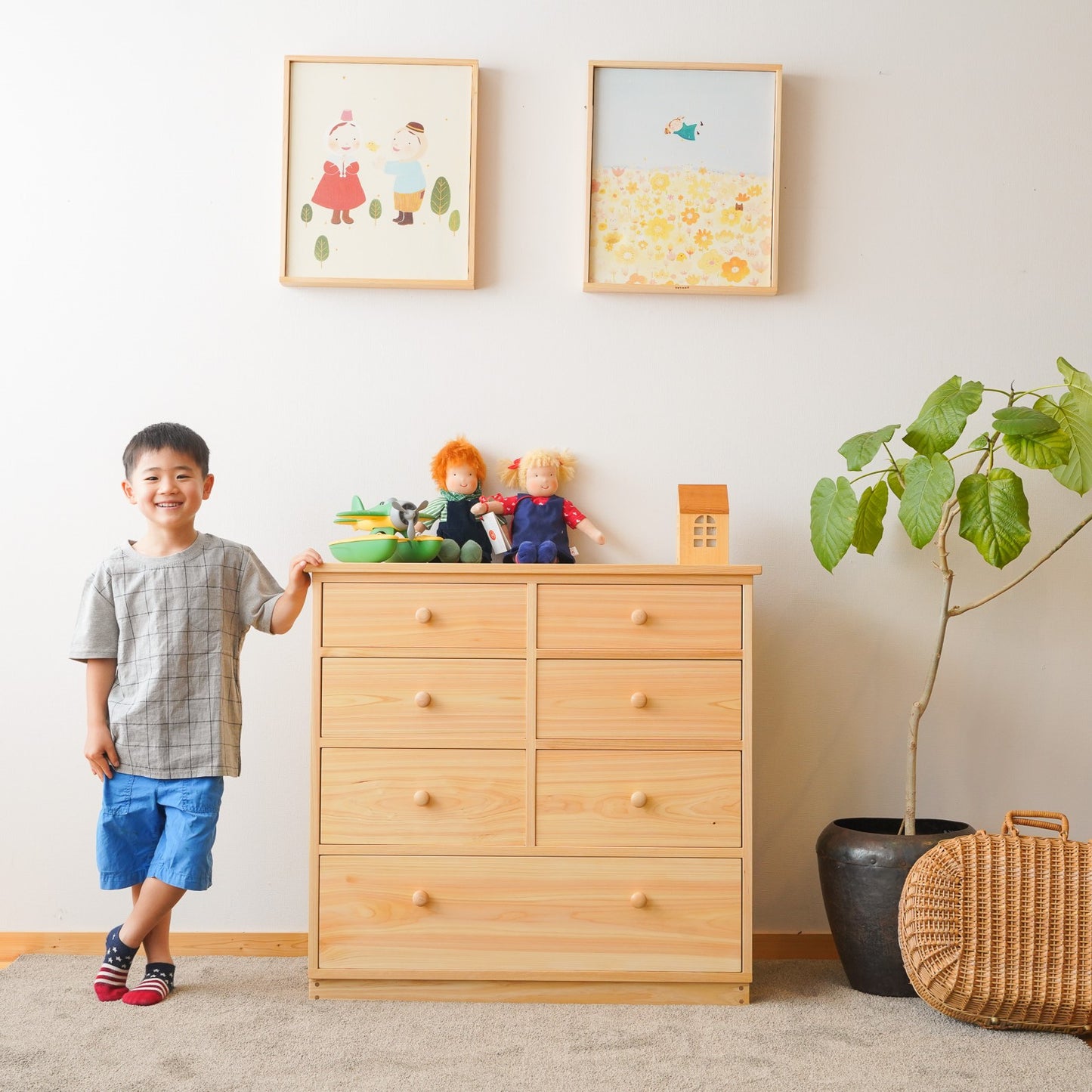 Hinoki chest