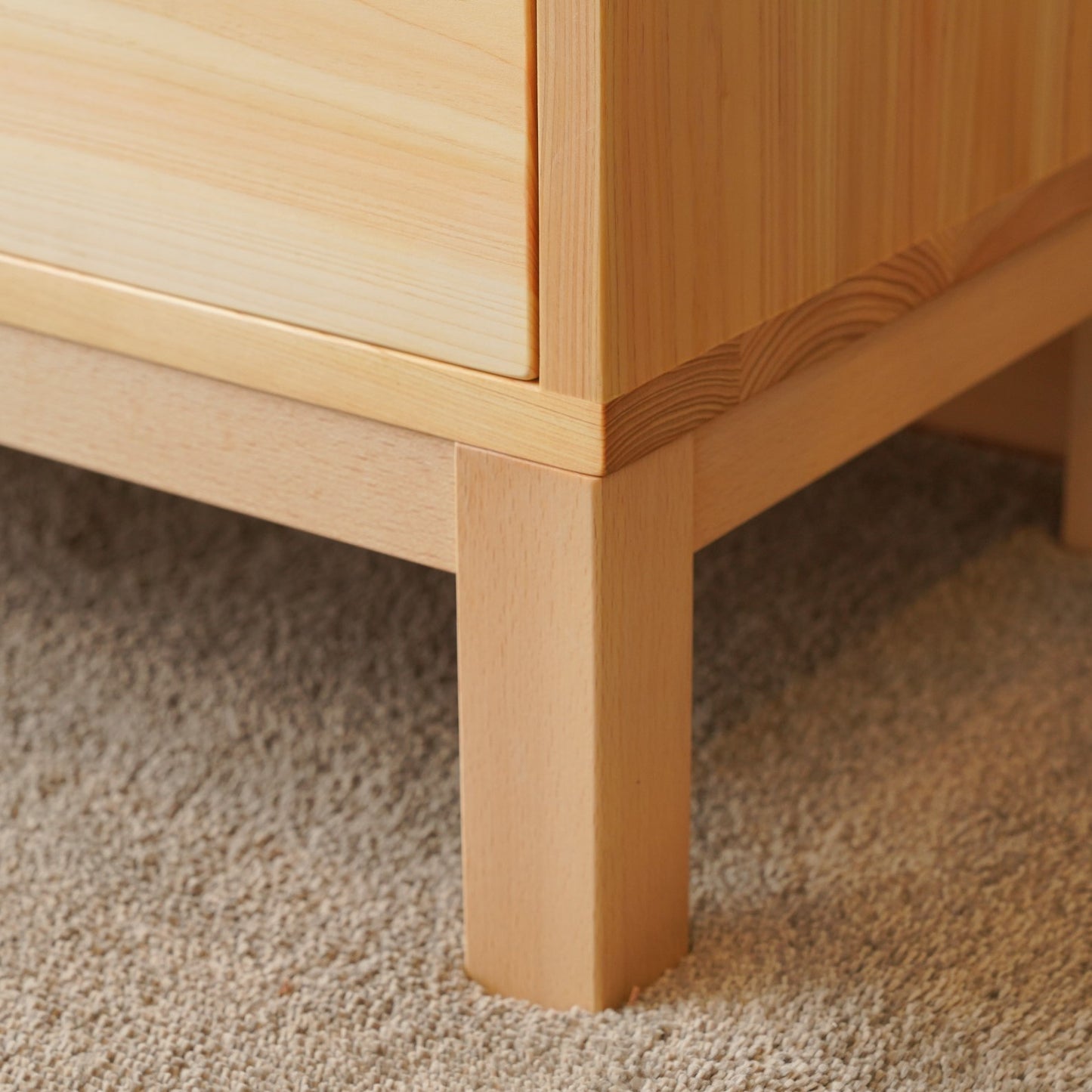 Hinoki chest