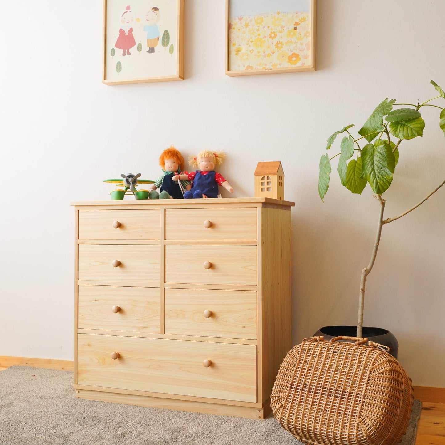 Hinoki chest
