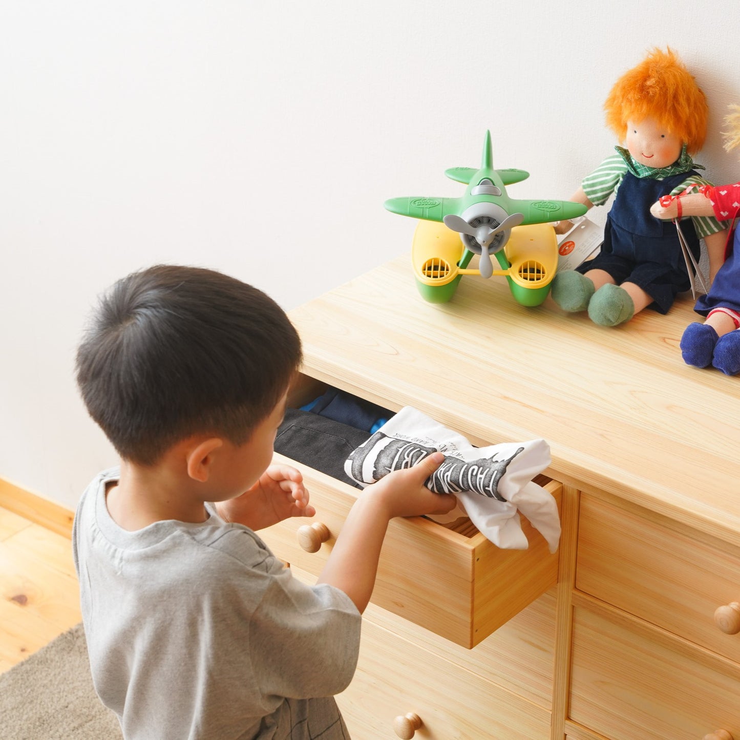 Hinoki chest