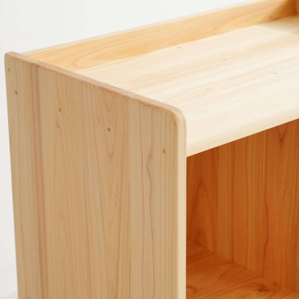 Bag and clothing storage shelves