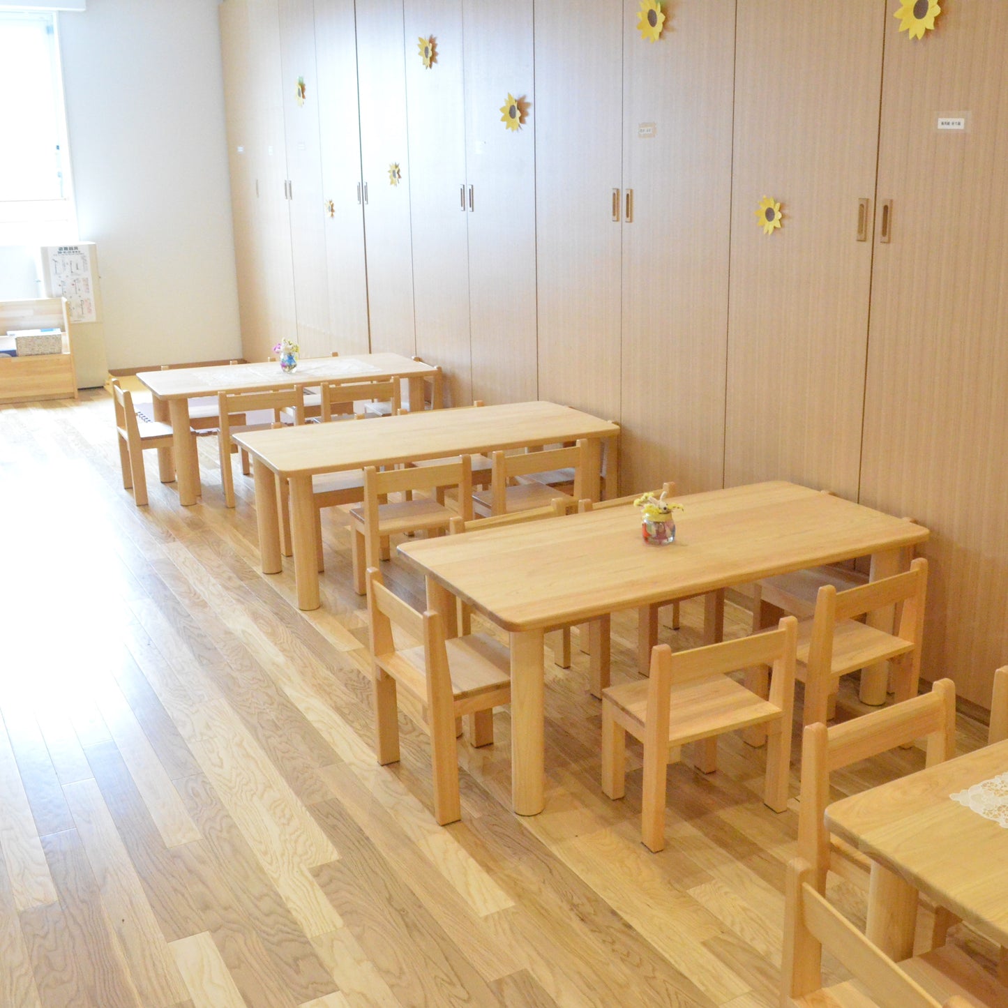 Rectangular corner table