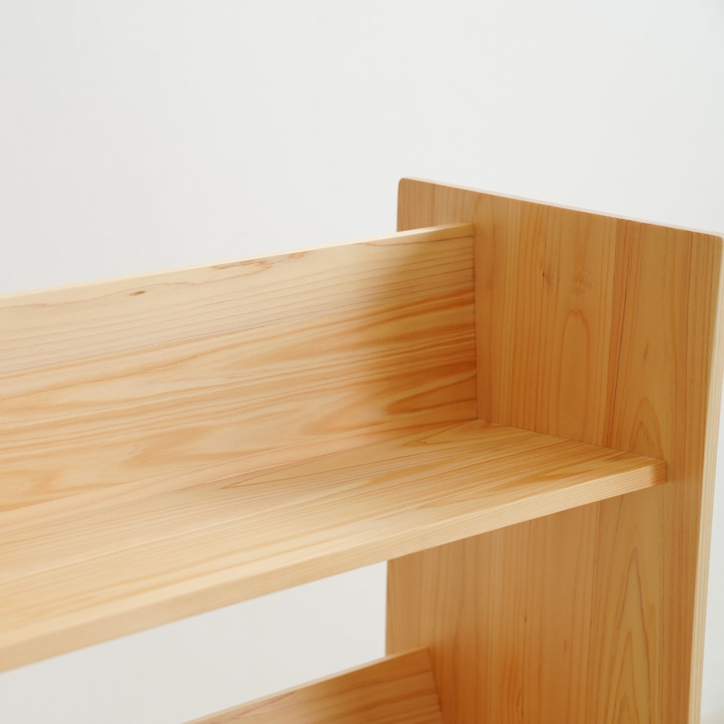 Library picture book rack