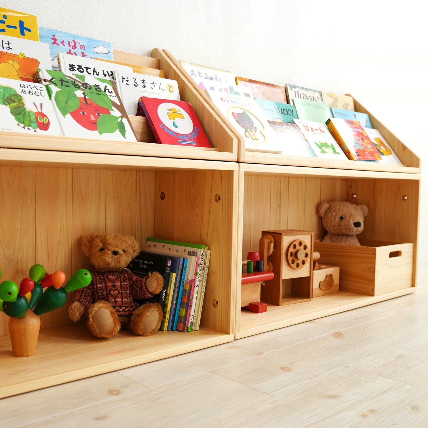 Morimori Toys and Picture Book Shelf Series