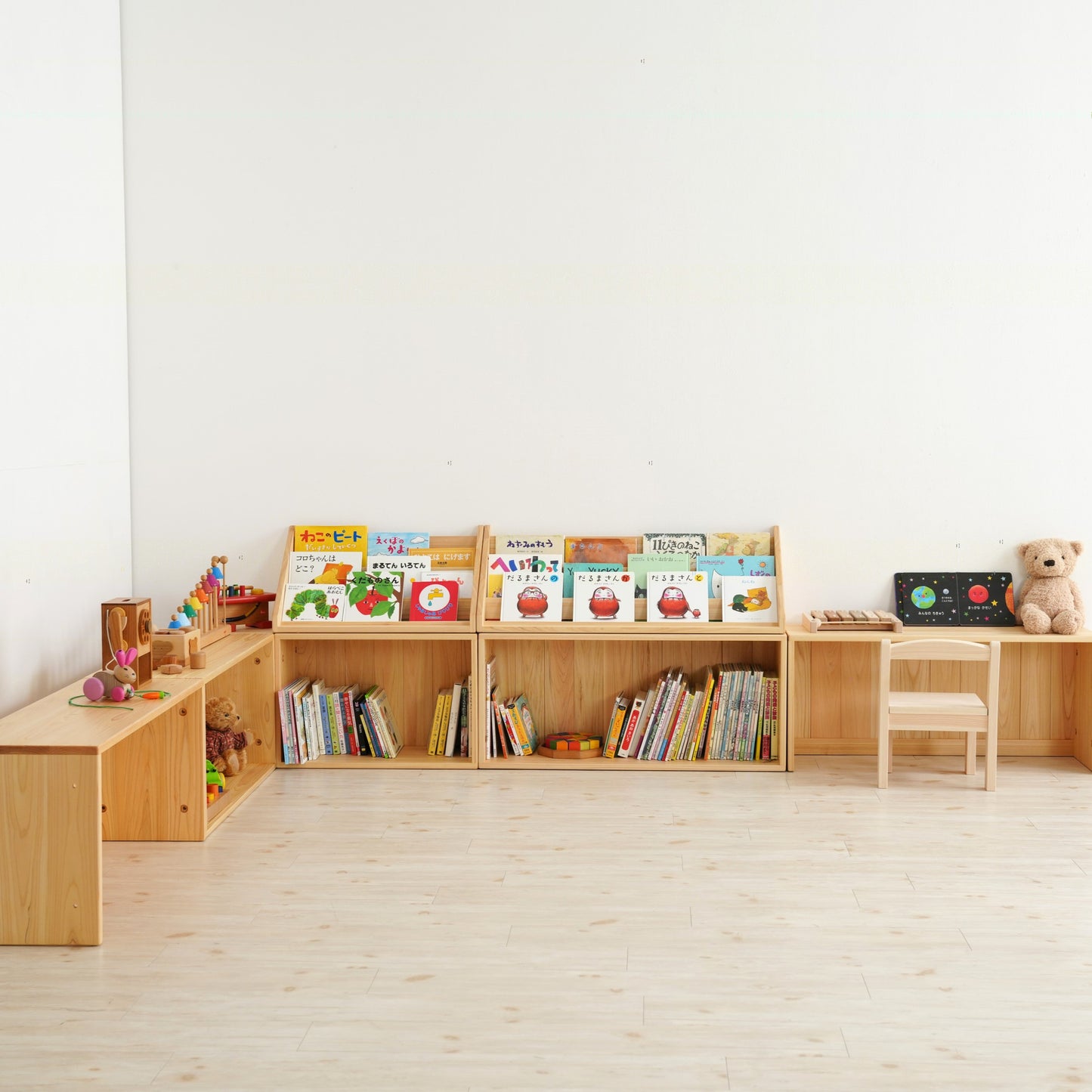 Morimori Toys and Picture Book Shelf Series