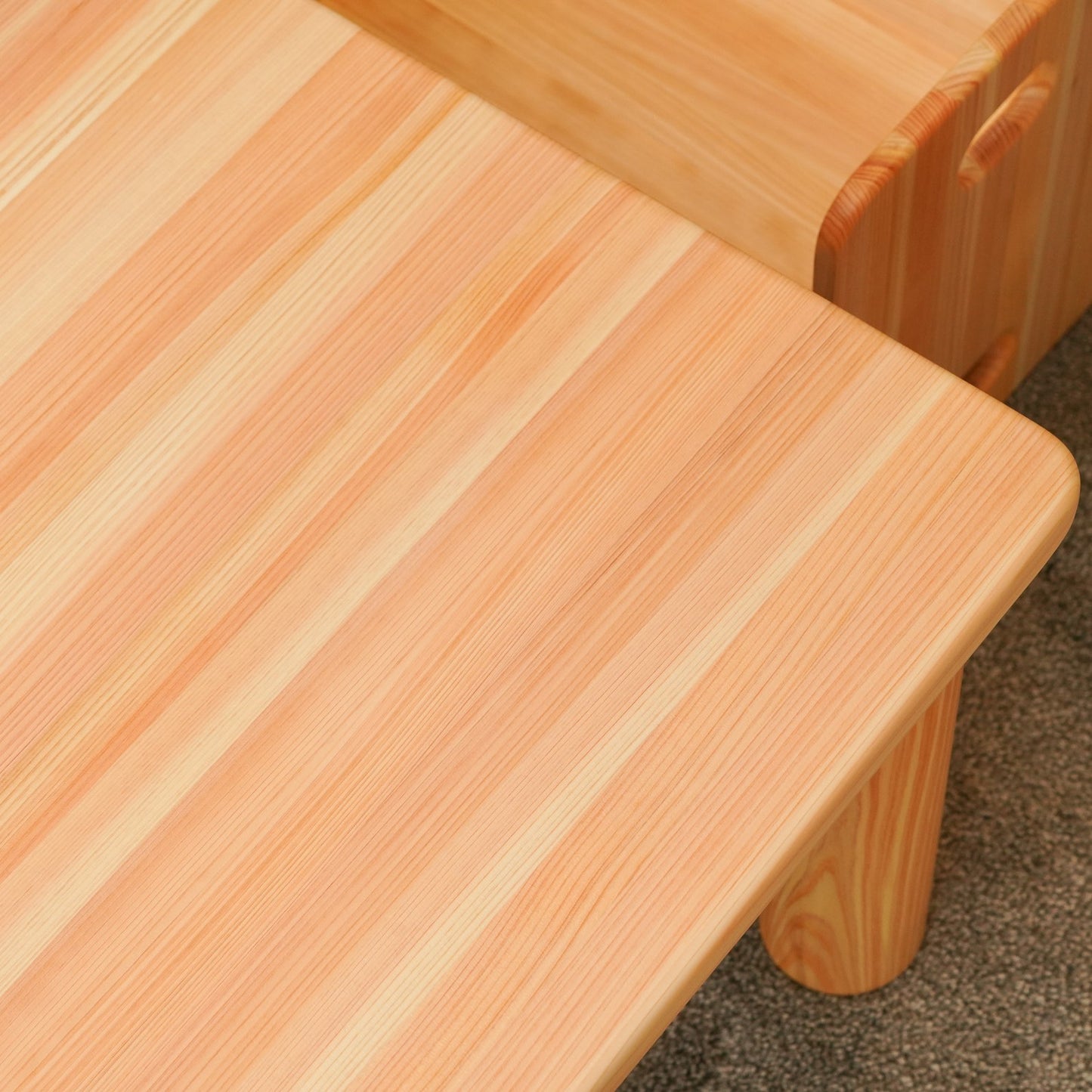 Square corner table