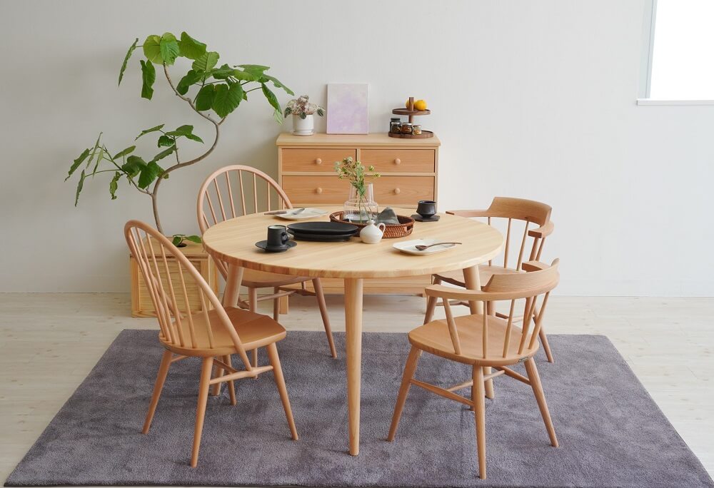 Round Dining Table