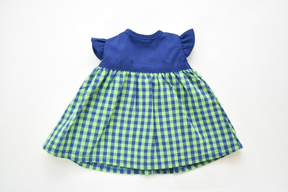Change of clothes for dolls (One-piece check series)
