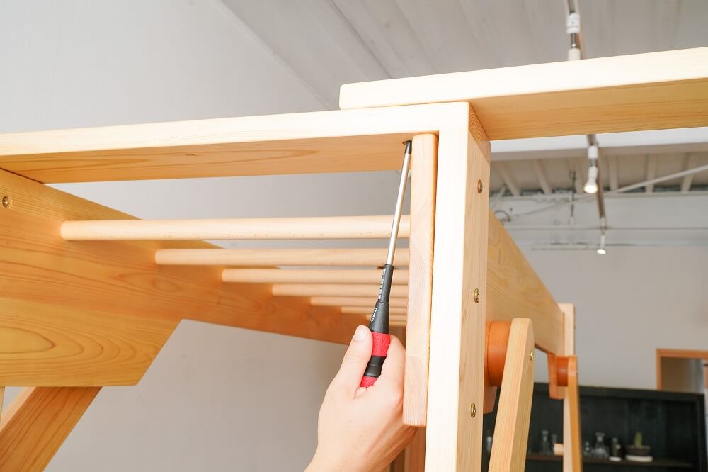Indoor monkey bars