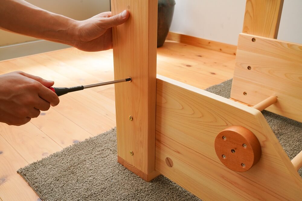Indoor monkey bars