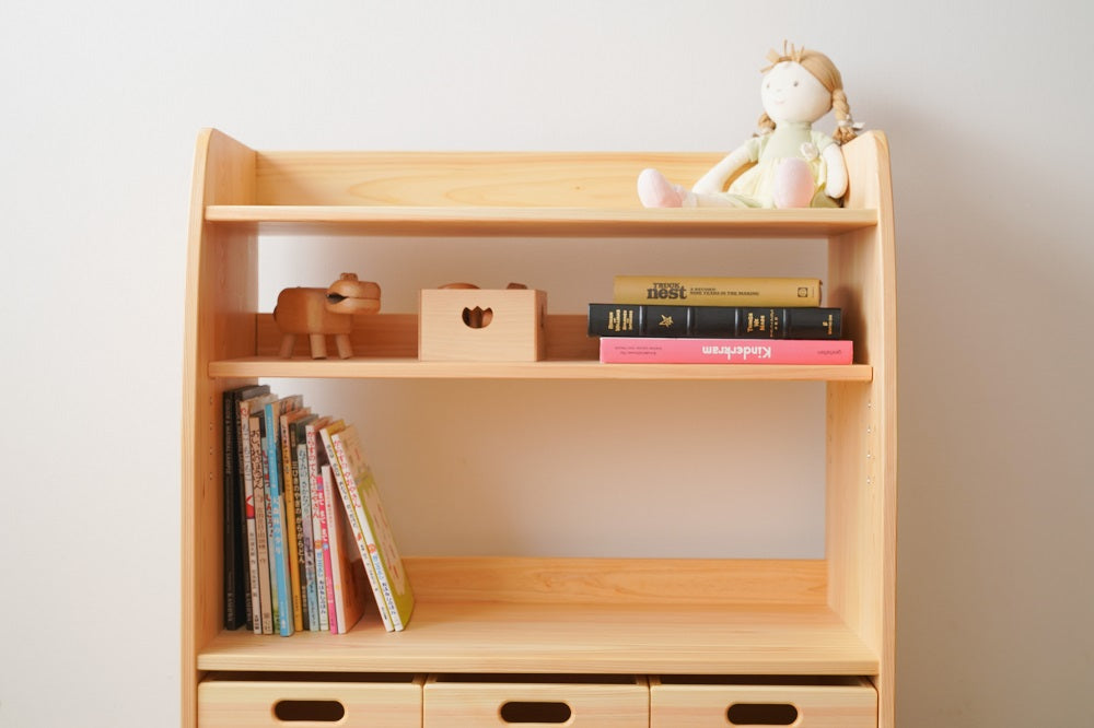 Movable shelf with 3 toy boxes
