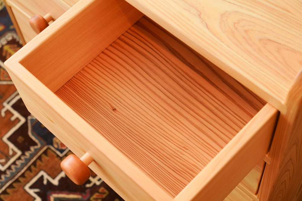 A chest that can hold a lot of clothes