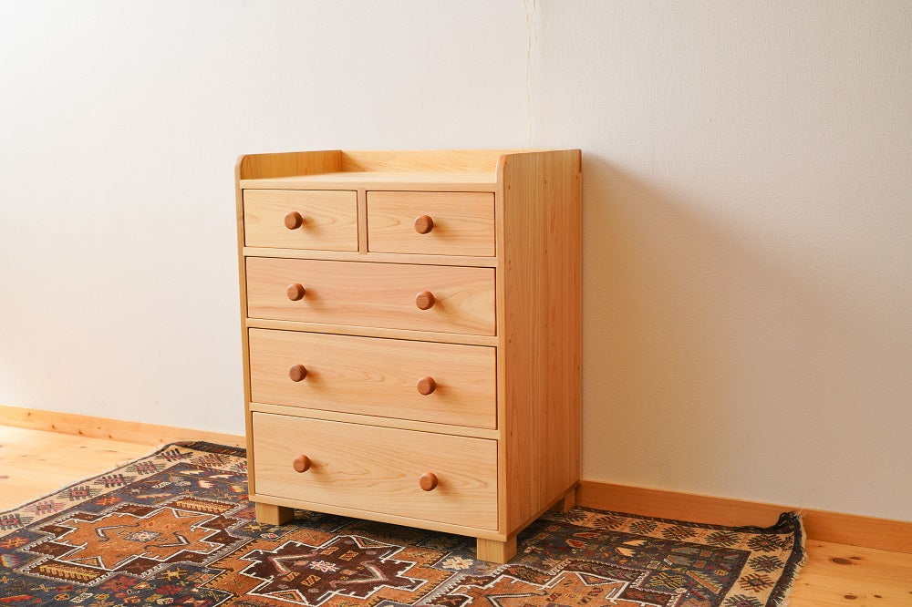 A chest that can hold a lot of clothes
