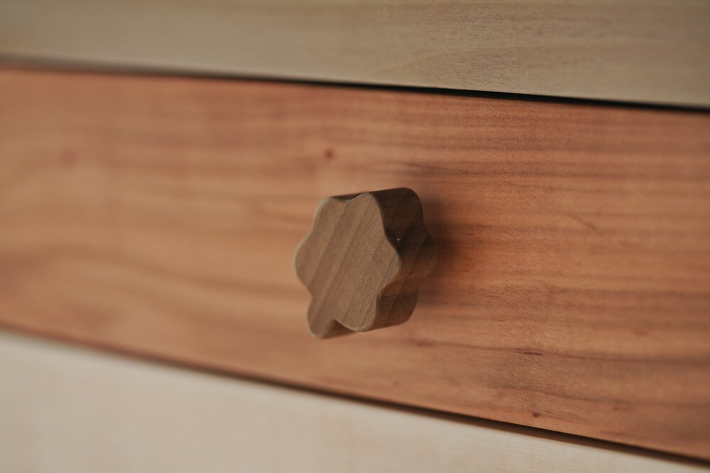 Mini chest