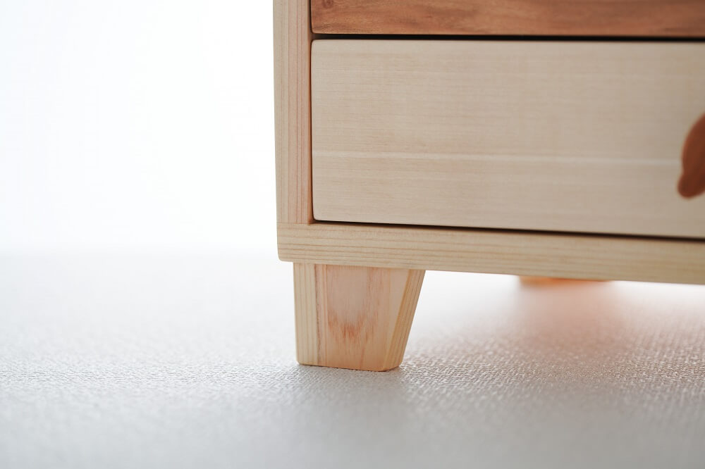 Mini chest