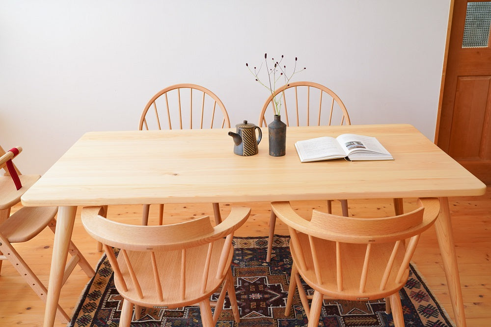 Rounded rectangular dining table