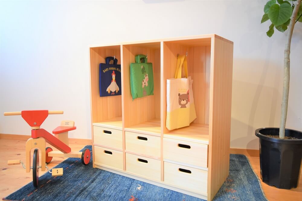 3-row 6-person lockers