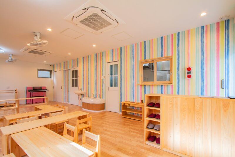 大阪府　はぐくむ保育園摂津富田園hughug　保育家具一式