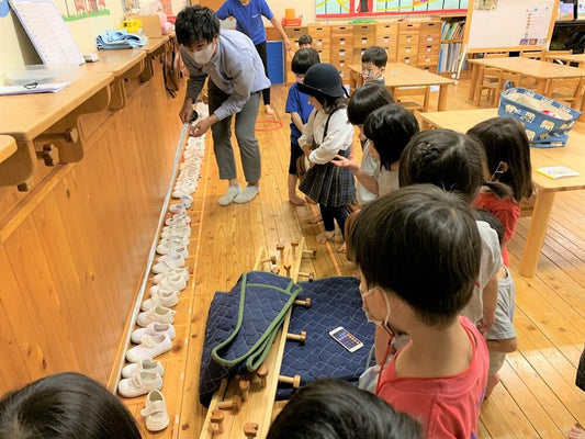 広島までカバン掛けの取り付けに。