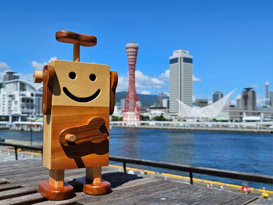 なかよしライブラリー神戸店のロボットクン　ハーバーランドにおでかけ