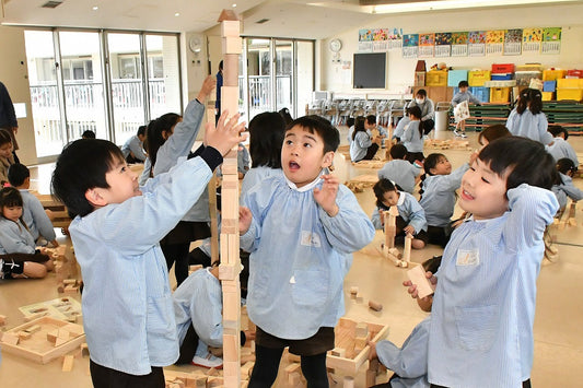100人の子どもたちとつくる「大きな街」(兵庫県　慈愛幼稚園様)