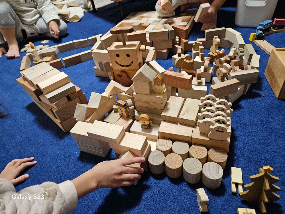 【神戸店限定】「そだちの積み木であそぼう！」イベント開催のお知らせ🎄