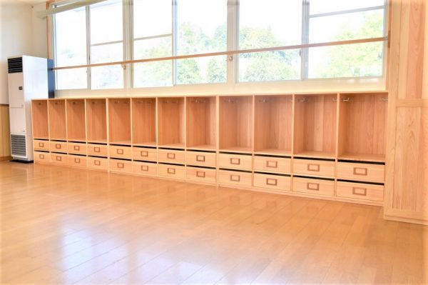 茨城県　学校法人 山の尾学園　十王幼稚園 保育園　3歳児～5歳児用　ロッカー