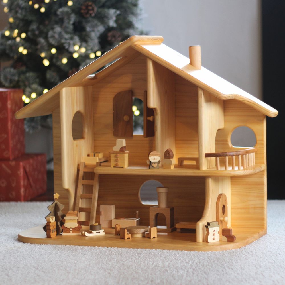files/dollhouse-christmas.jpg