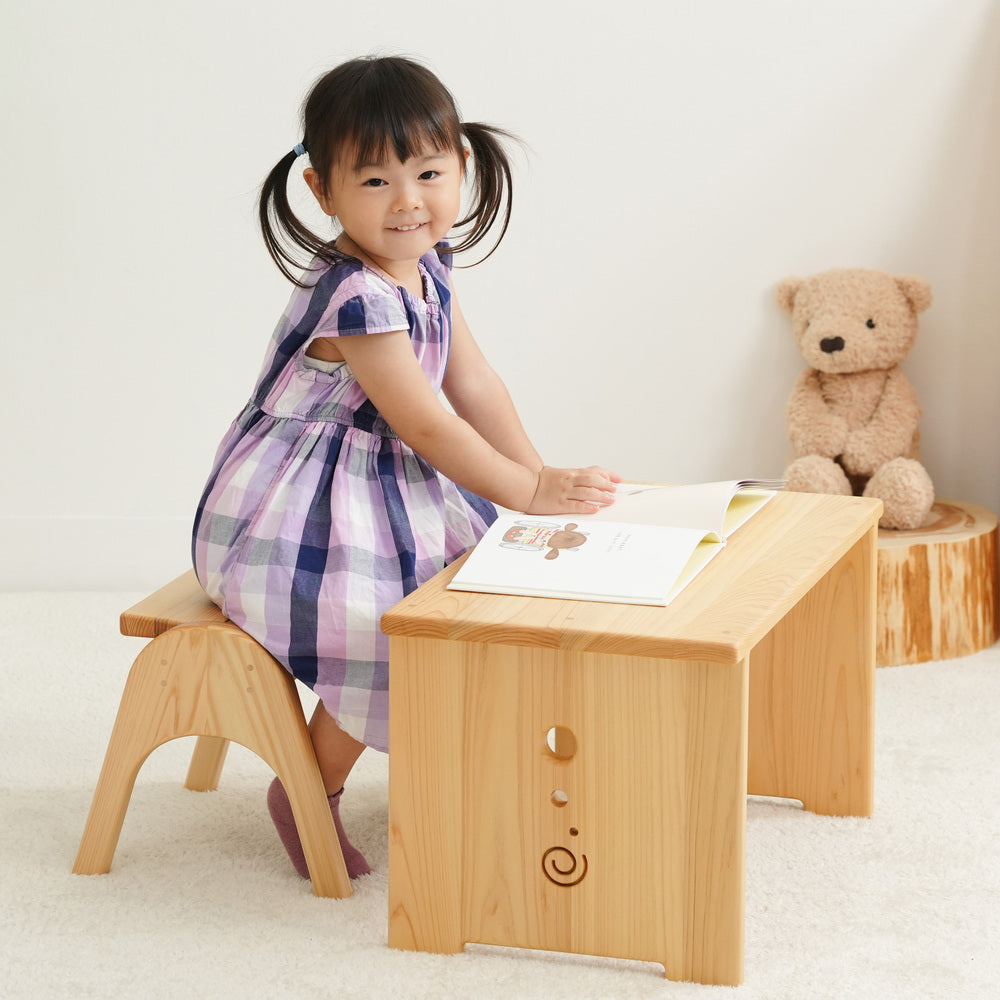 なかよしライブラリー 花テーブル