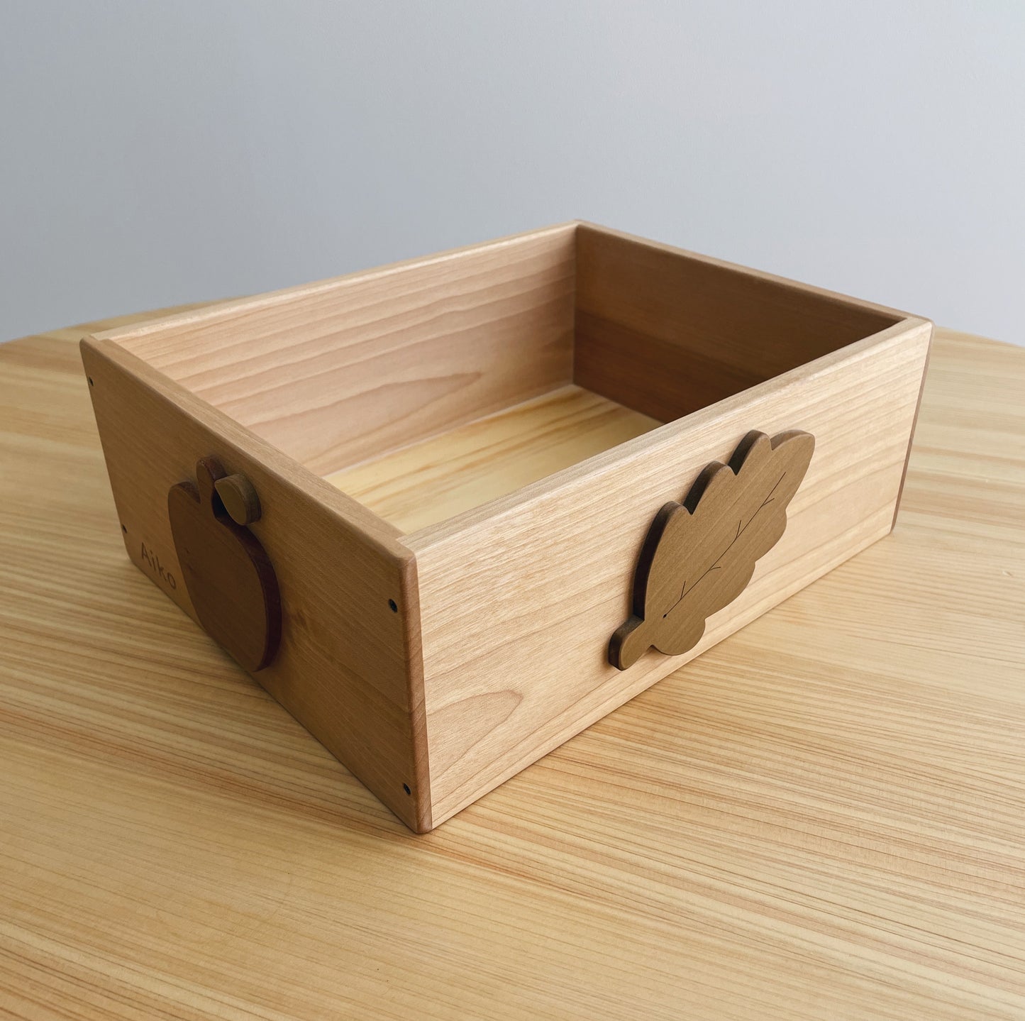 Play set and shelf 